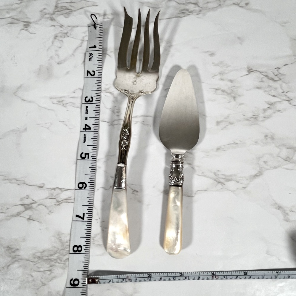 Vintage Silver Plated Serving Set With Porcelain Handles & Storage Sleeves - Picture 9 of 10
